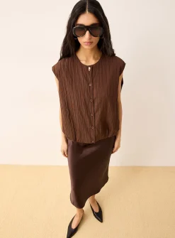 Pleated texture sleeveless bubble vest