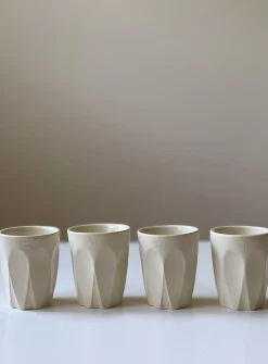 Porcelain glasses