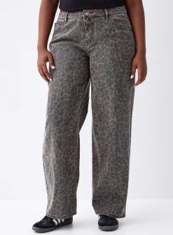 Printed low-rise baggy jean