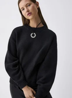 Puff-sleeve thick knit sweater