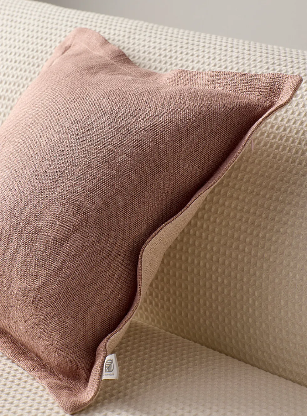 Pure linen ruffled removable-cover cushion