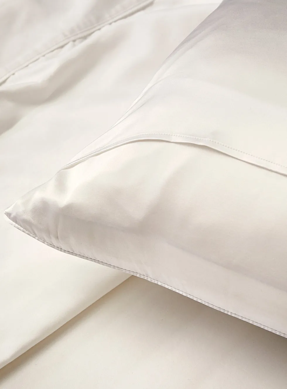 Pure silk pillowcase