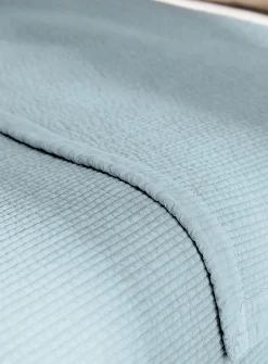 Quilted stripes duvet