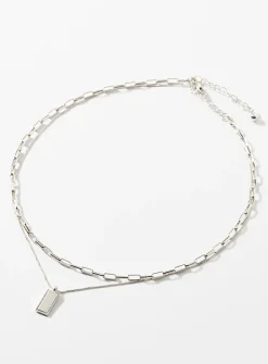 Rectangular pendant double-row necklace