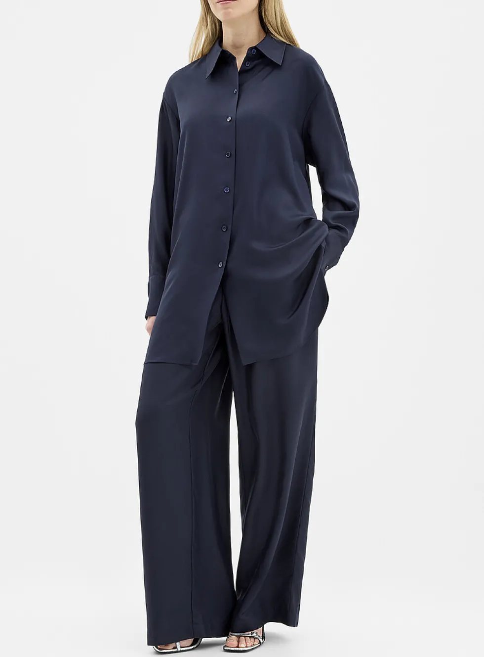 Relaxed pure silk pant