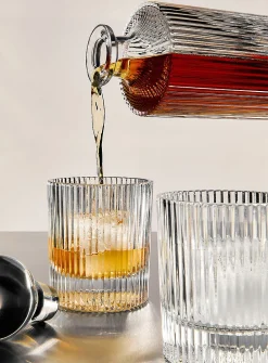 Ribbed carafe