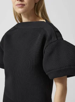Ribbed puff-sleeve sweater
