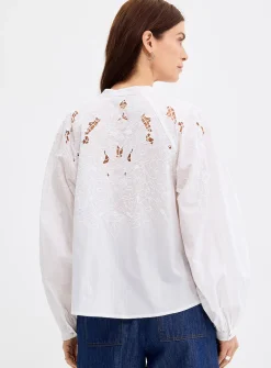 Richelieu embroidery stand-collar blouse