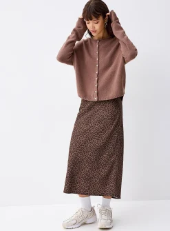 Roll-edge cardigan