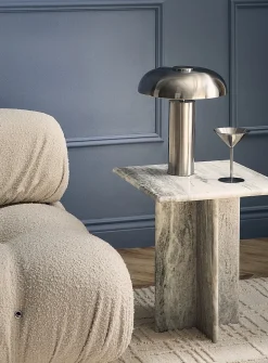 Round metal table lamp