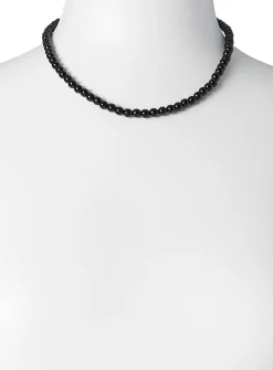 Round pearl necklace