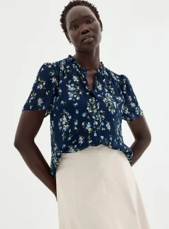 Ruffled collar printed chiffon blouse