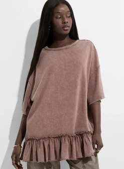 Ruffled oversized T-shirt