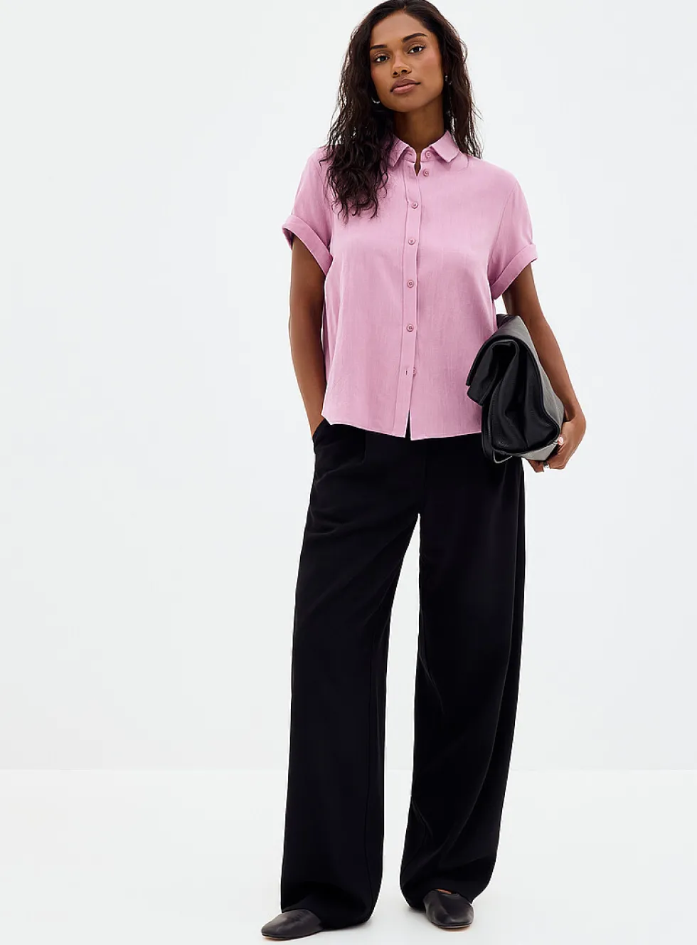 Saharper pleated pant