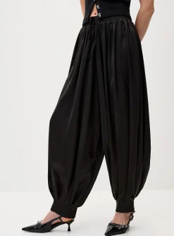 Satiny barrel-leg jogger