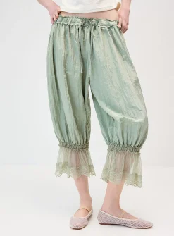 Satiny crinkled-finish bloomer pant