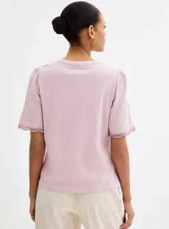 Scalloped puff sleeves relaxed T-shirt