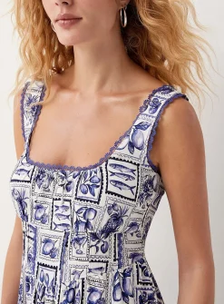 Scalloped square neckline bustier midi dress