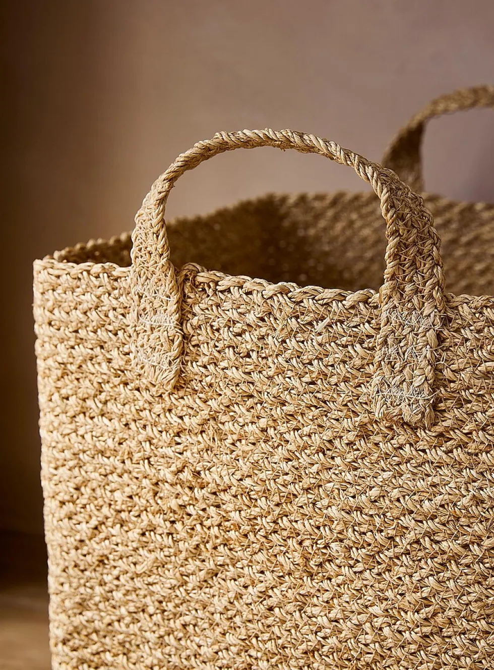 Seagrass large cubic basket
