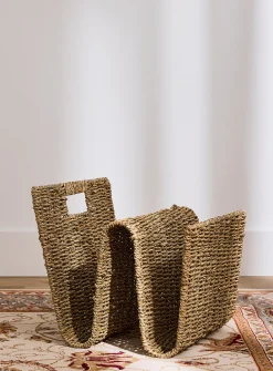 Seagrass magazine rack