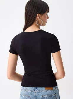 Second skin high neckline T-shirt