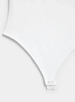 Second skin square neckline bodysuit