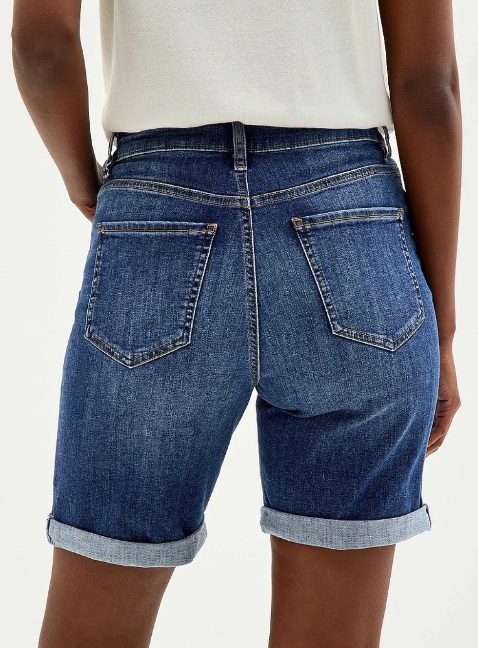 Sewn rolled hem denim Bermuda short