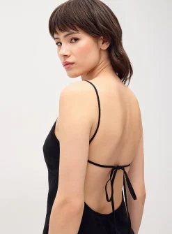 Sewn-in bra midi dress