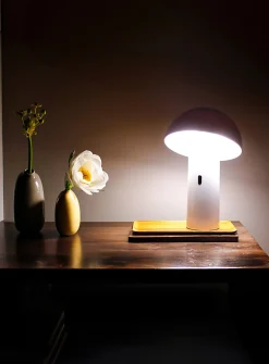 Shitake portable table lamp