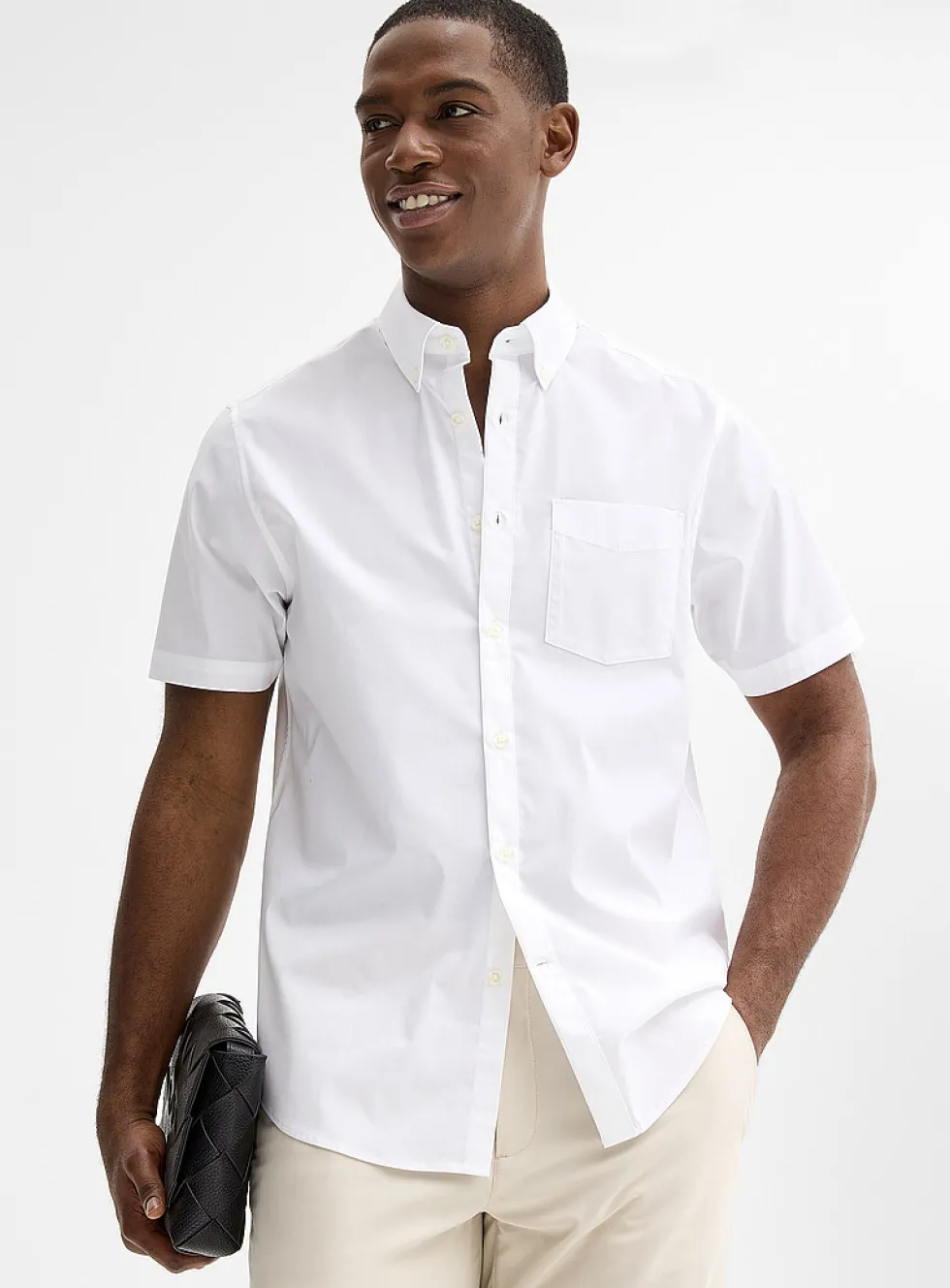 Short-sleeve solid shirt