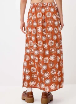 Side-slit textured crepe maxi skirt