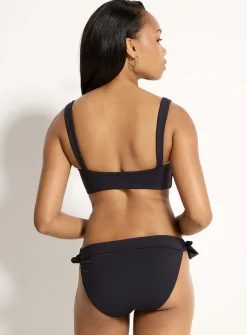Side-tie bikini bottom