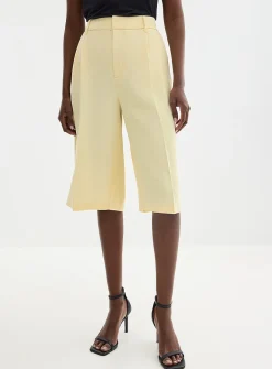 Silky pleated long Bermuda short