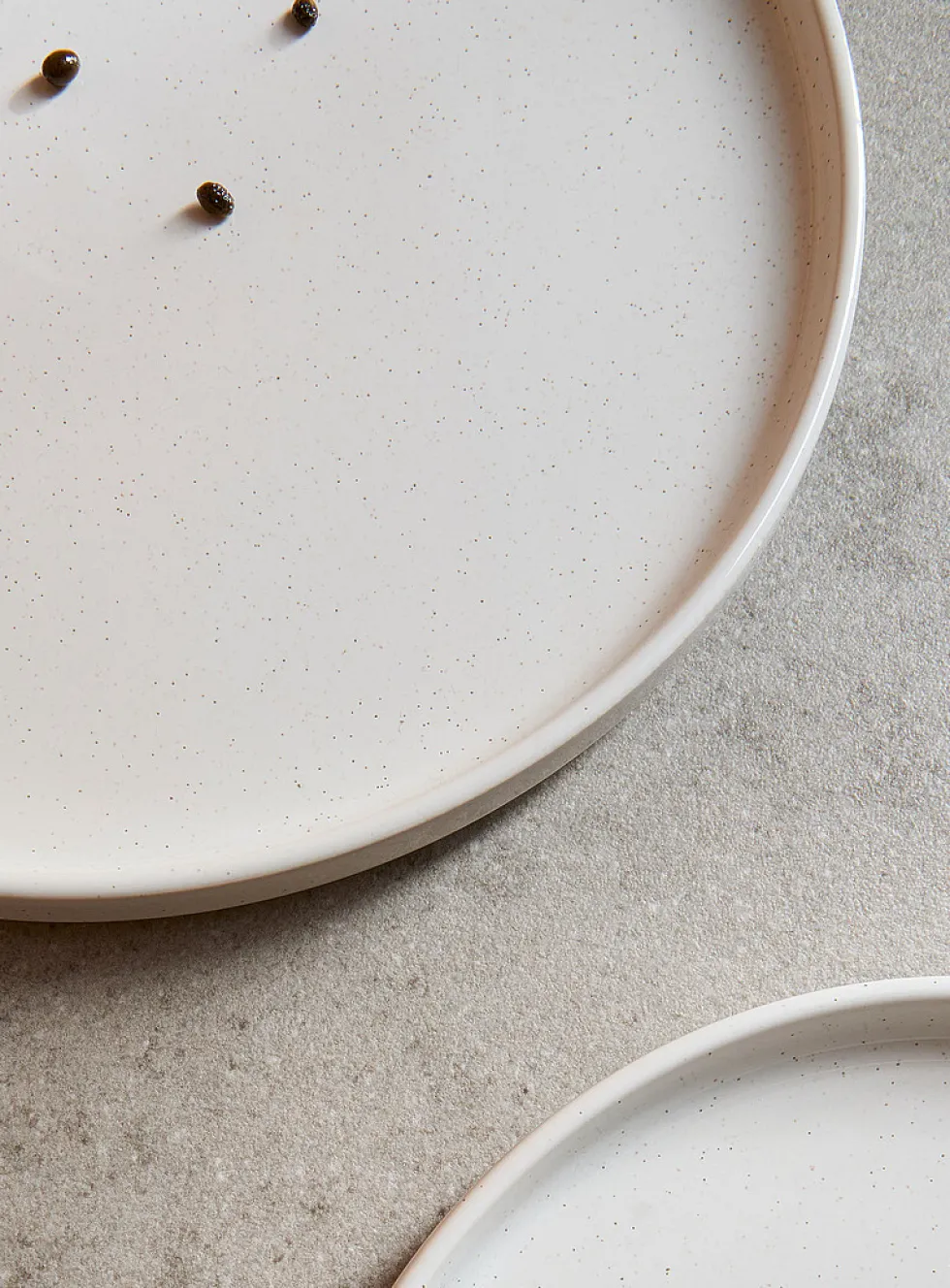 Slightly speckled plate