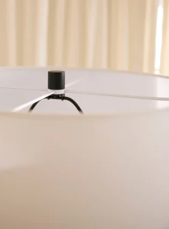 Slim base minimalist floor lamp