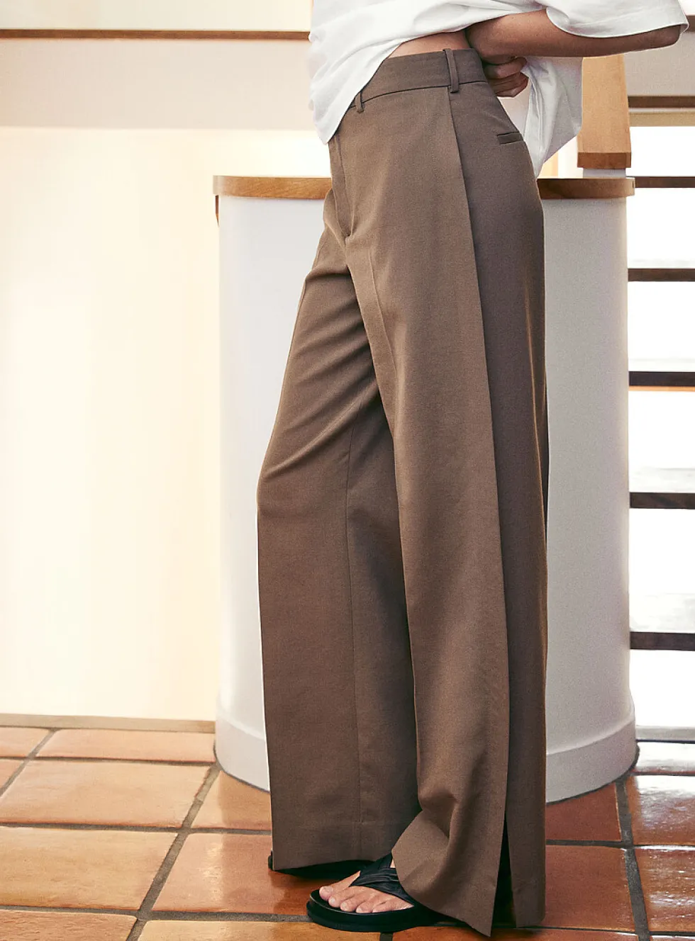 Slit wide-leg pant