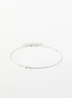 Small interlaced heart bracelet