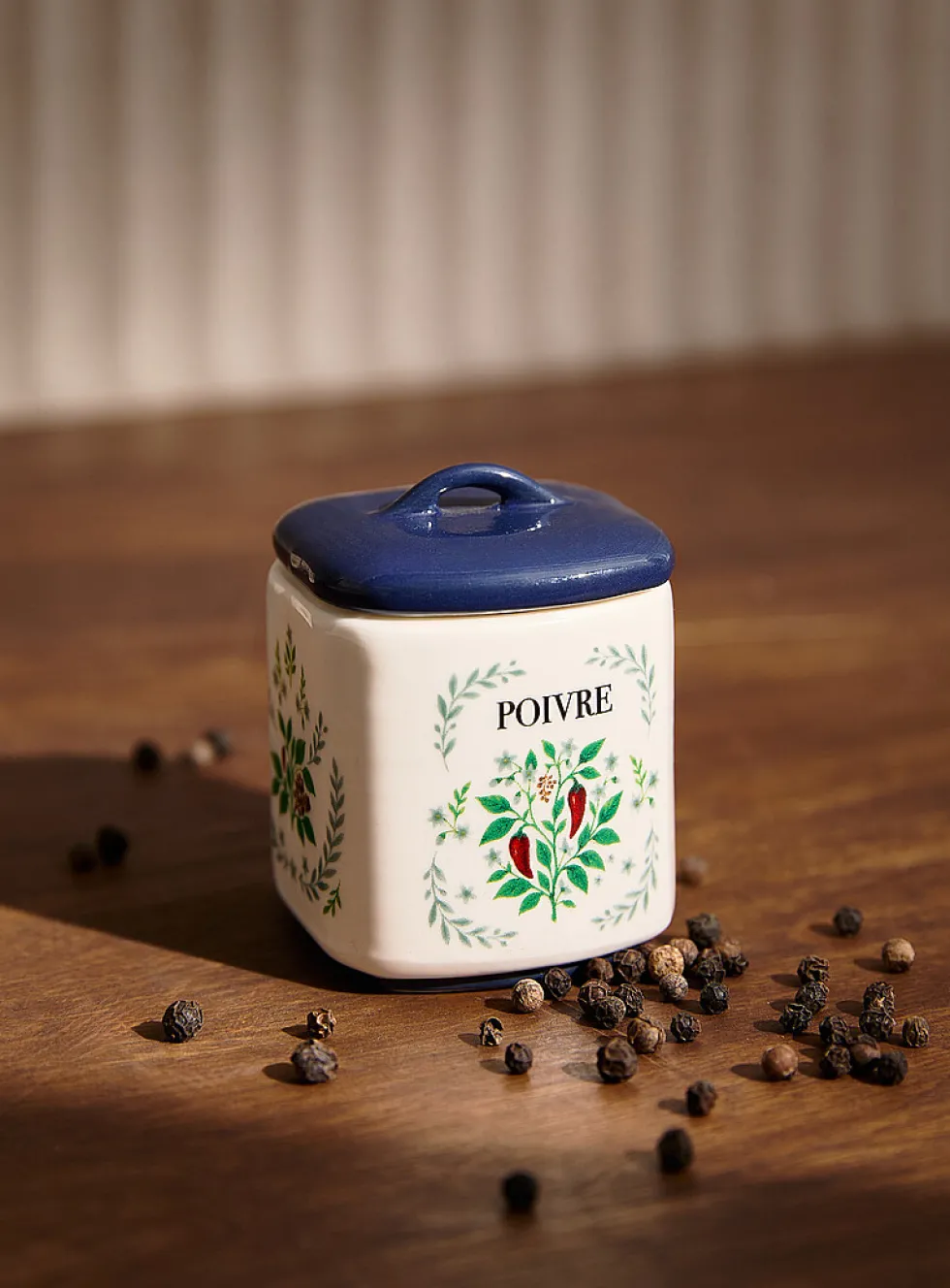 Small spices jar
