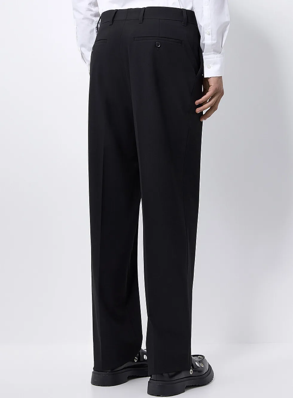 Soft high-rise pant