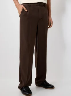 Soft monochrome pant