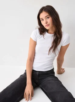 Solid ribbed fitted T-shirt