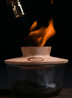 Some N' Luxe cocktail smoking set