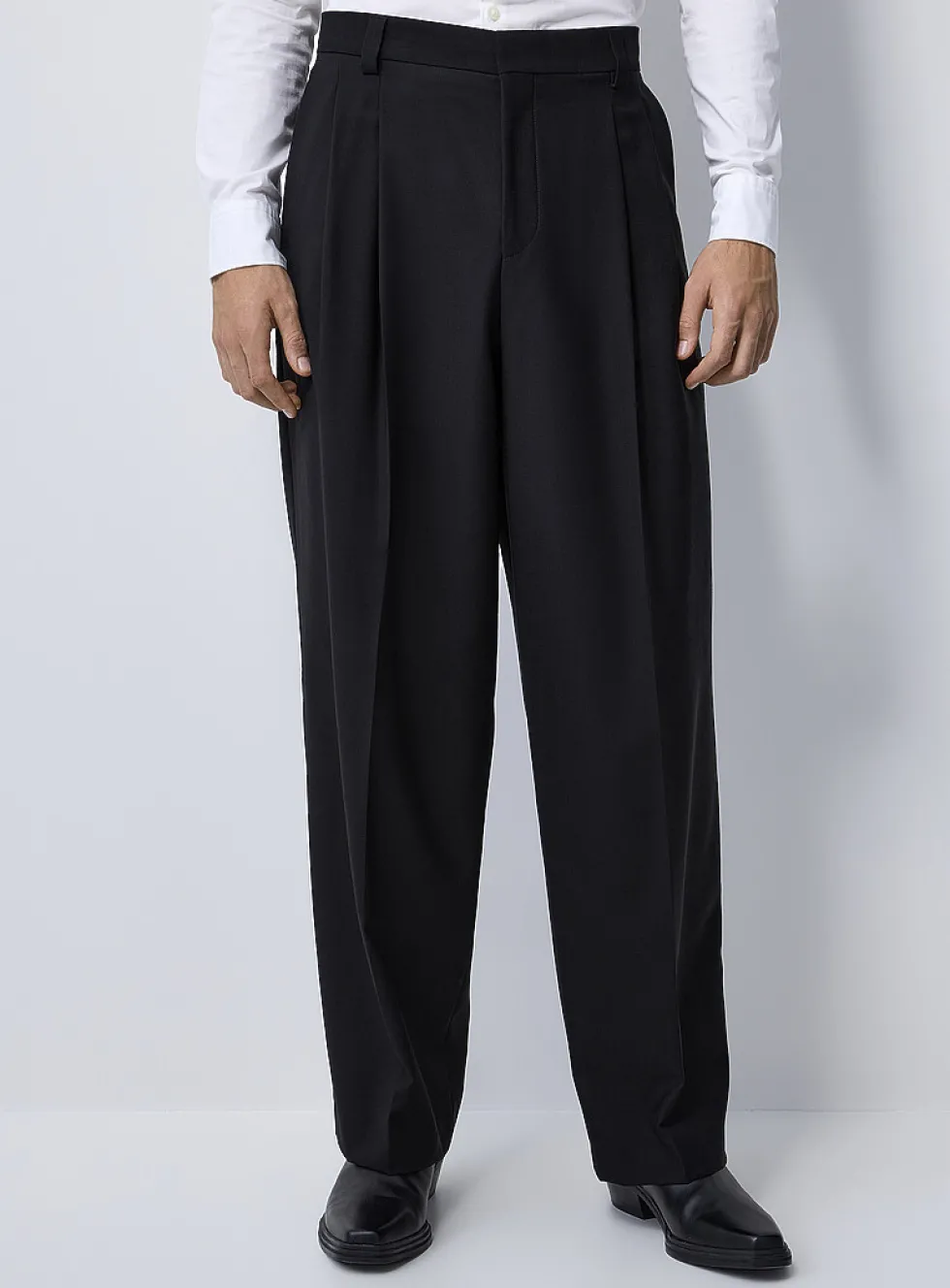 Stretch loose pleated pant