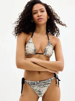 Striped-print triangle top