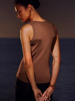 Structured fine knit sweater vest