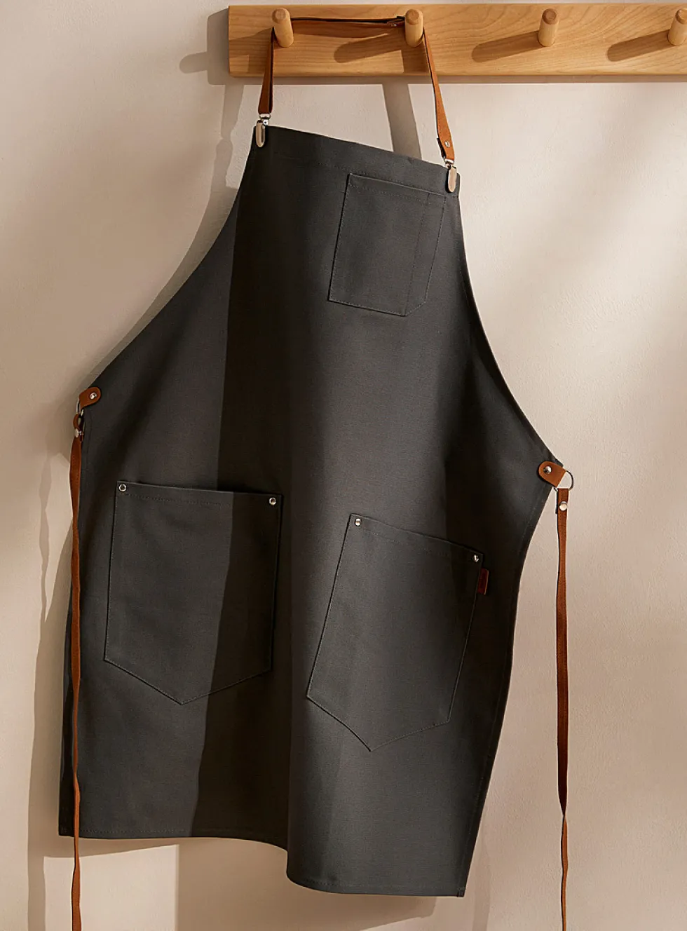 Suede accents coloured apron