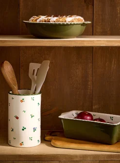 Summer pattern baking dish