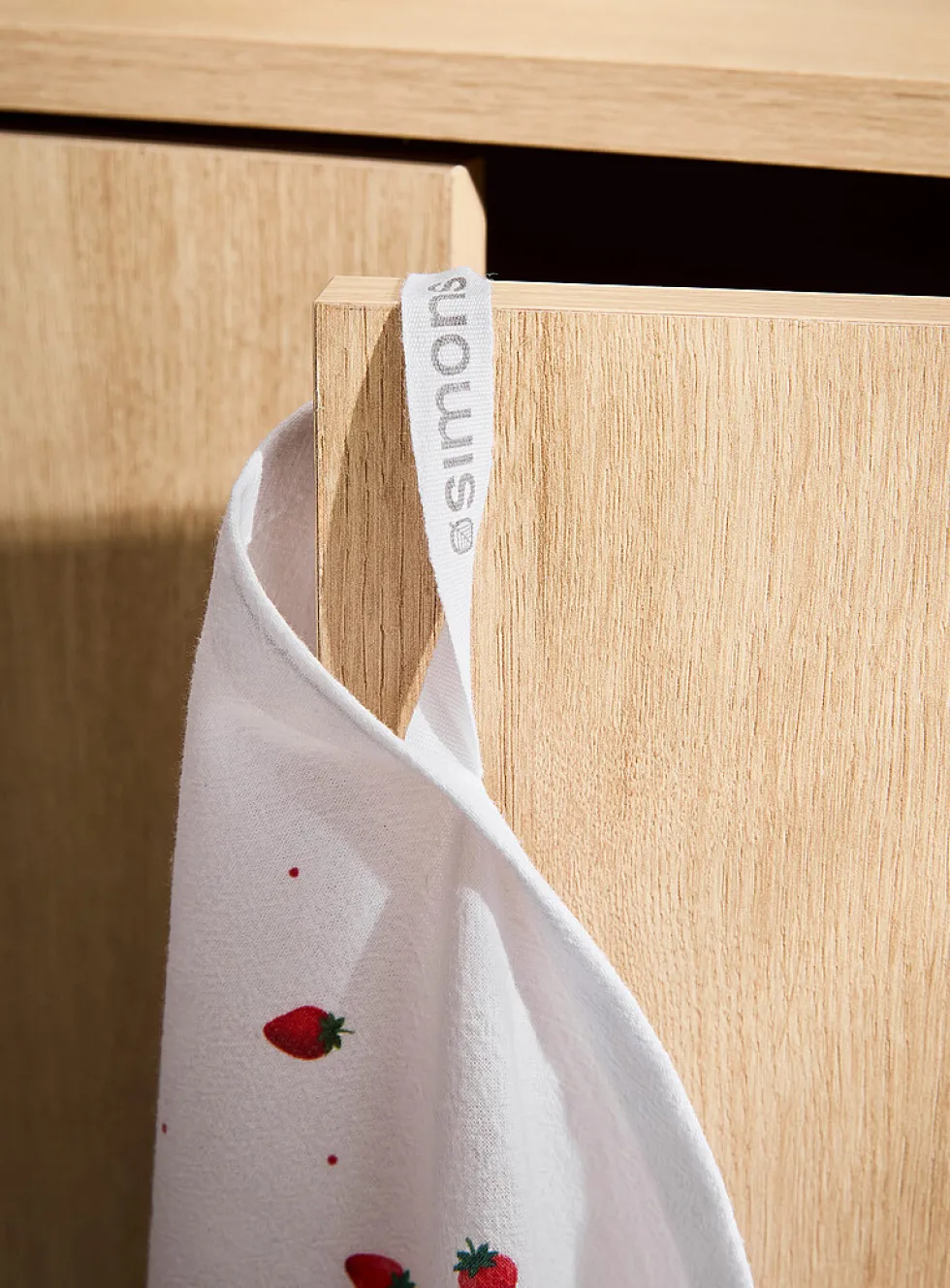 Summer patterned tea towel