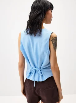 Supple viscose-linen blend vest