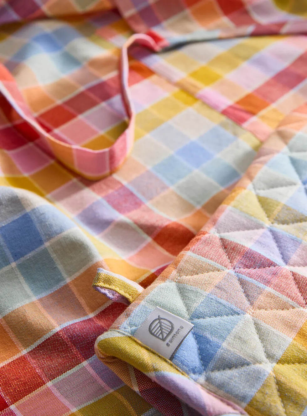 Sweet checkered accessories